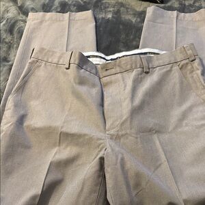 Brooks Brothers Men's Khaki Chinos